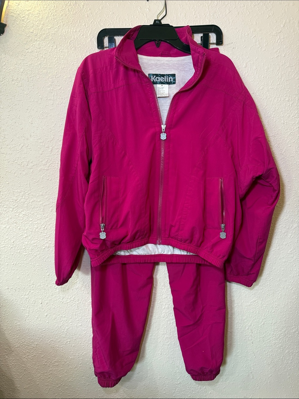Vintage women’s Kaelin pink suit